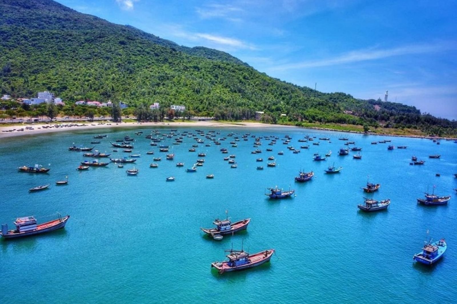 Ẩm thực và dịch vụ ở Bãi Bụt Đà Nẵng