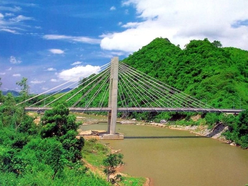 Bãi biển Cửa Tùng thơ mộng