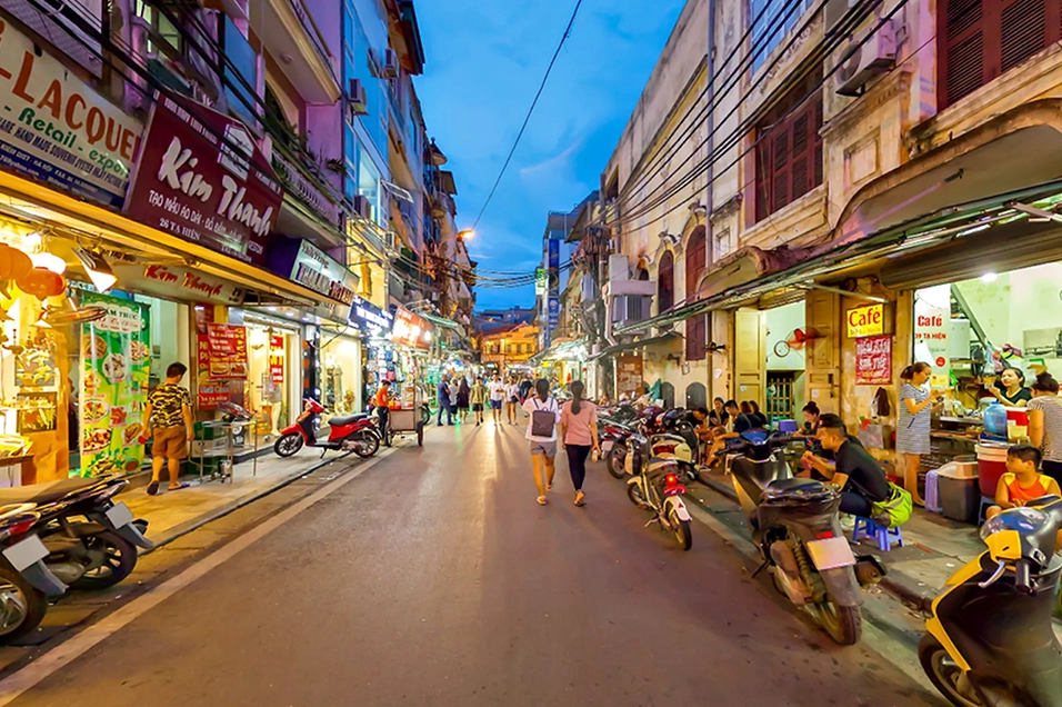 Khám phá hương vị ẩm thực đường phố Việt Nam tại Đà Nẵng