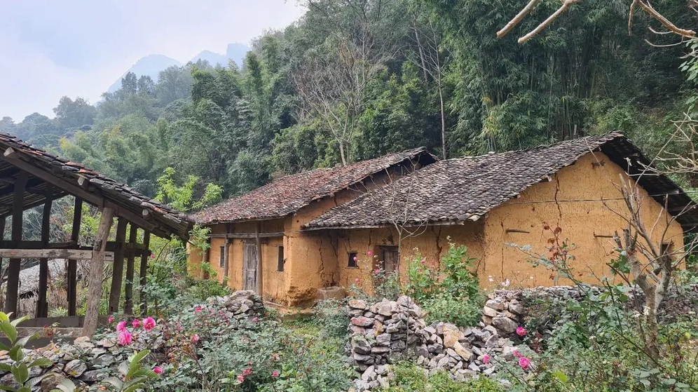 Làng cổ Thiên Hương là địa điểm du lịch Hà Giang lý tưởng cho các chuyến du lịch “chữa lành”