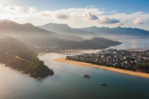 Biển Lăng Cô: Khám Phá ‘Viên Ngọc Xanh’ Tuyệt Đẹp Miền Trung 2026