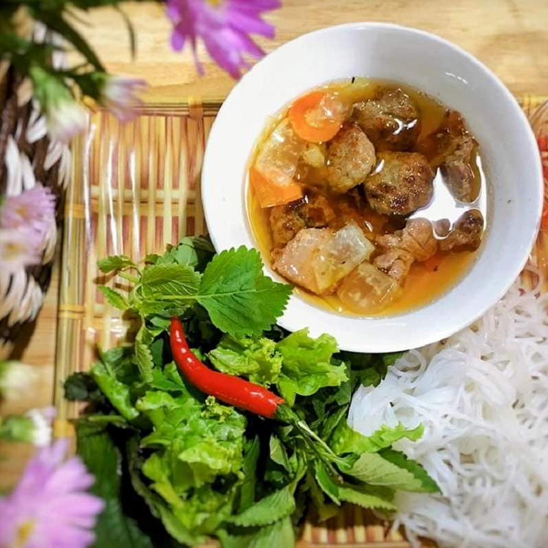 bún chả ở hà nội