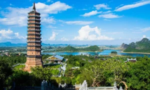 Chùa Bái Đính 2026: Cẩm Nang Du Lịch Tâm Linh Từ A-Z Tại Ninh Bình
