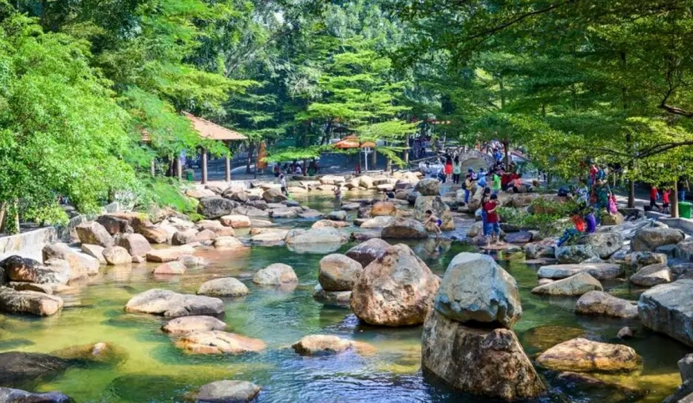 Đến Thủy Châu tránh nắng vào cuối tuần