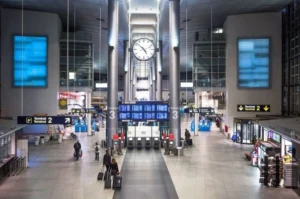 Giải Mã Terminal Là Gì? Tất Tần Tật Ý Nghĩa Bạn Cần Biết Năm 2026
