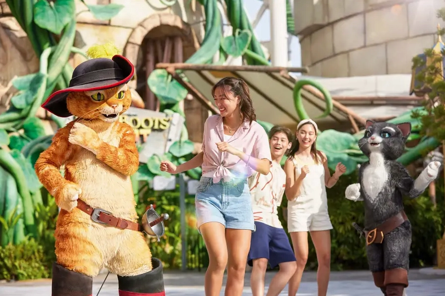 Thoải mái vui chơi tại Universal Studios Singapore