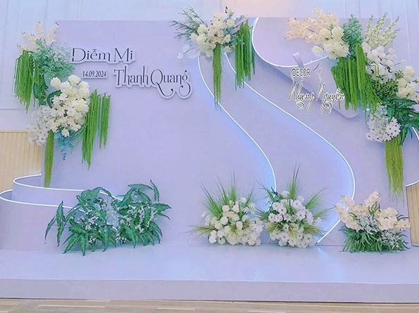 Backdrop cưới tối giản