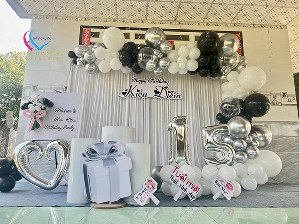 Backdrop sinh nhật đẹp