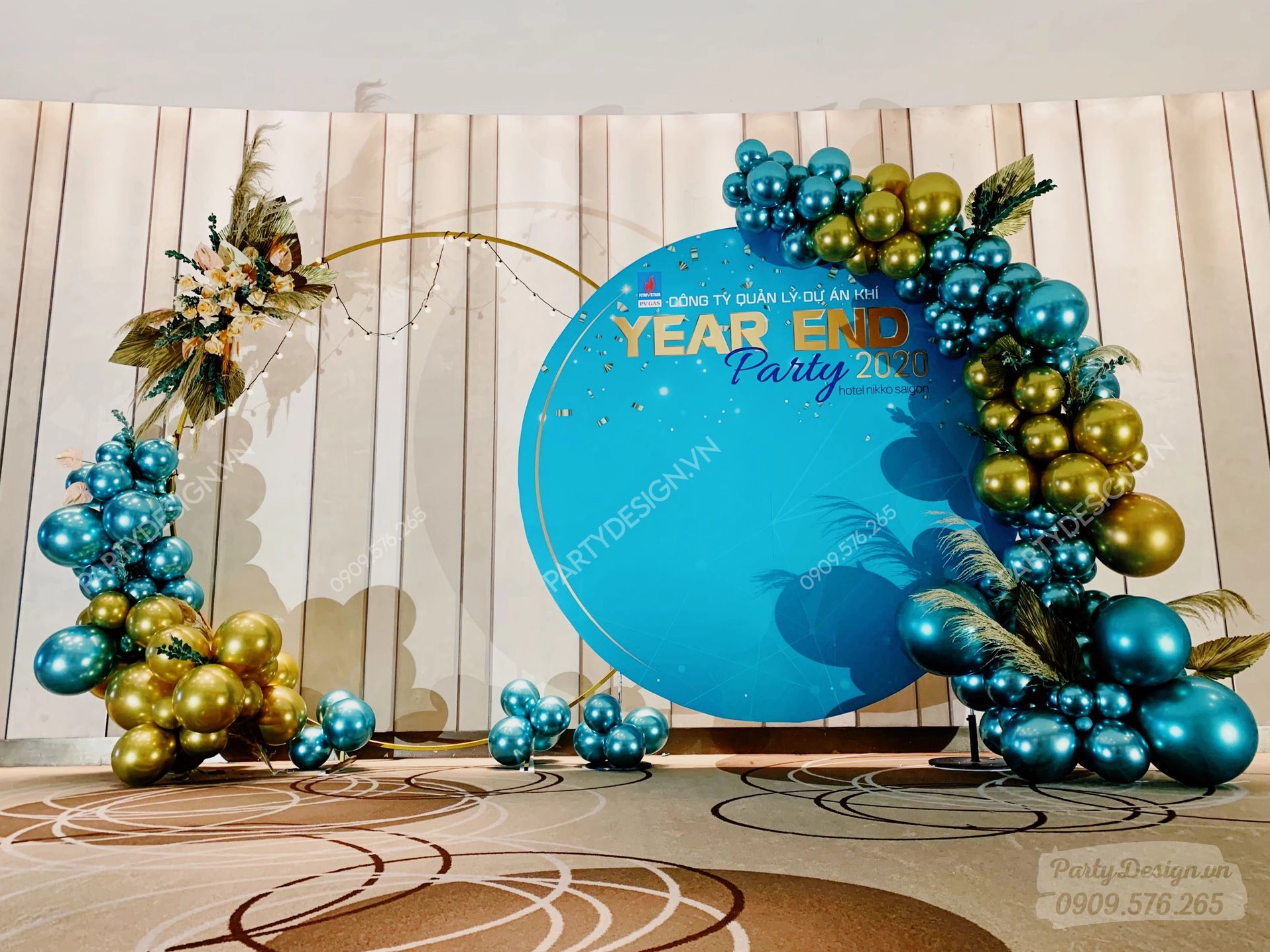 Backdrop Year-End Party