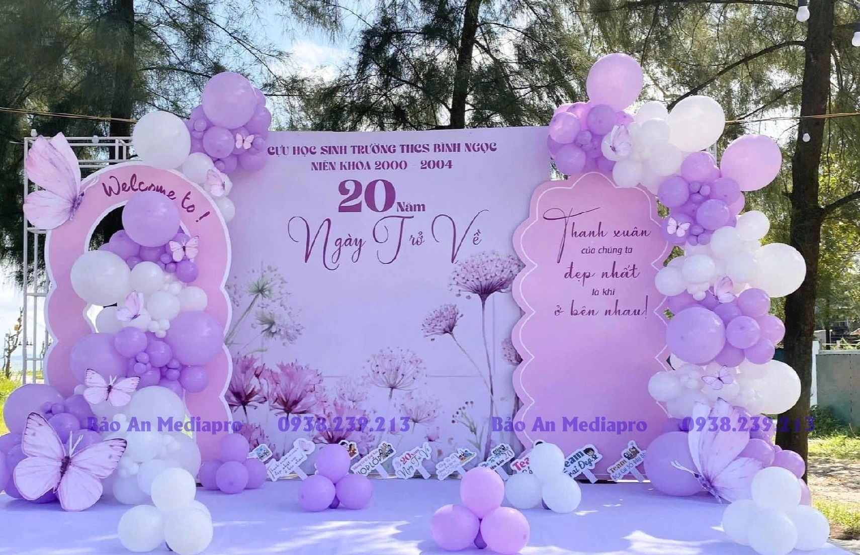 Background sự kiện