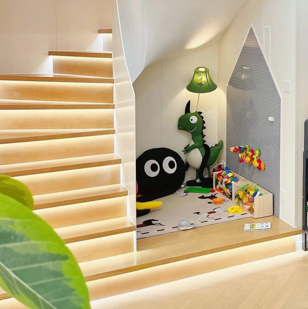 Các mẫu trang trí gầm cầu thang