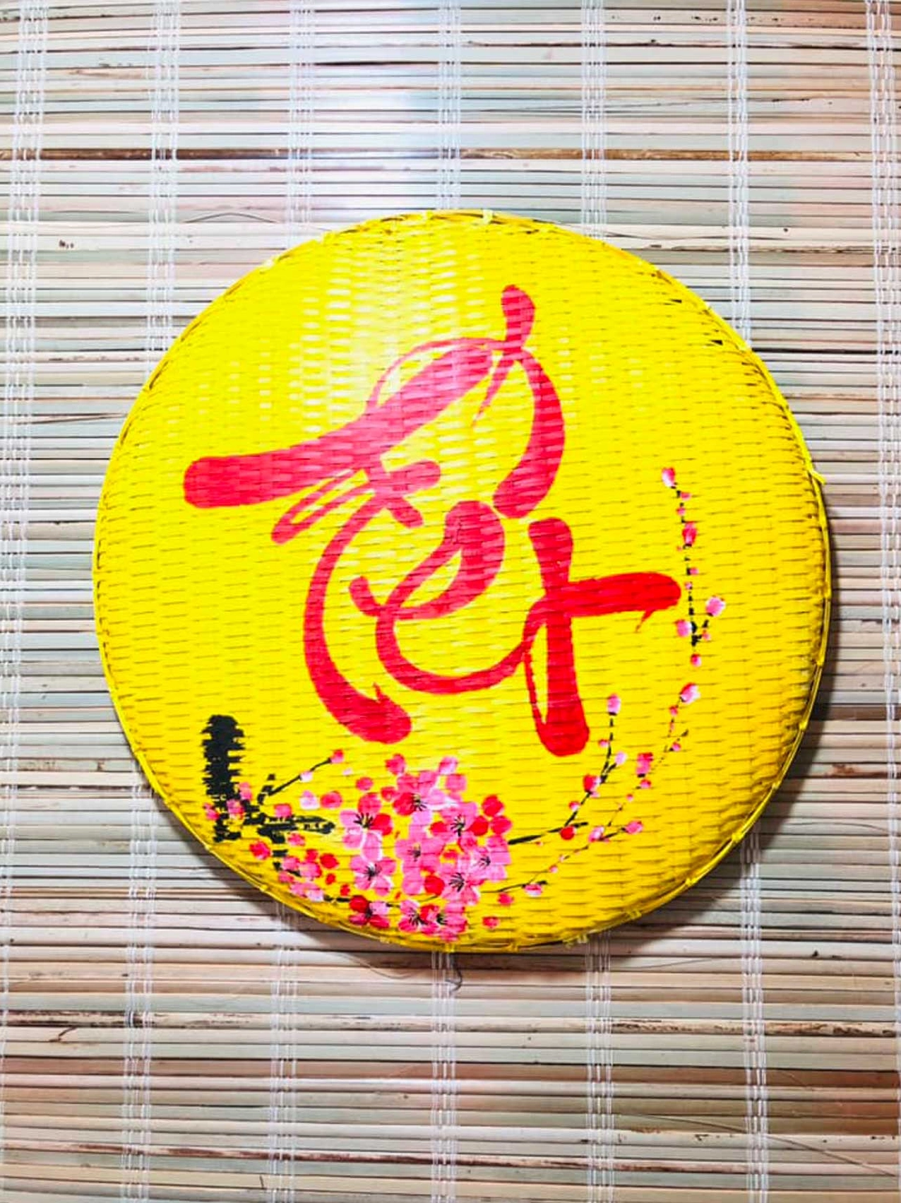 Chuẩn bị mẹt tre