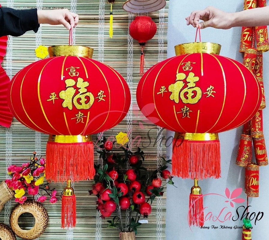 Đèn trang trí Tết