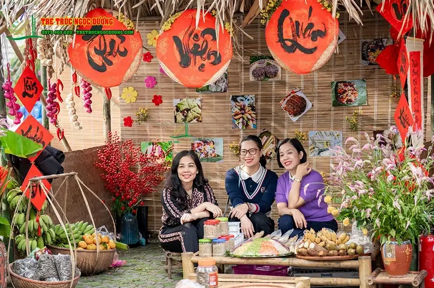 Gian hàng ẩm thực quê truyền thống