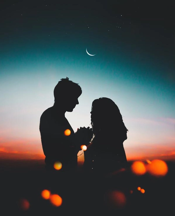 Hình ảnh cặp đôi hạnh phúc