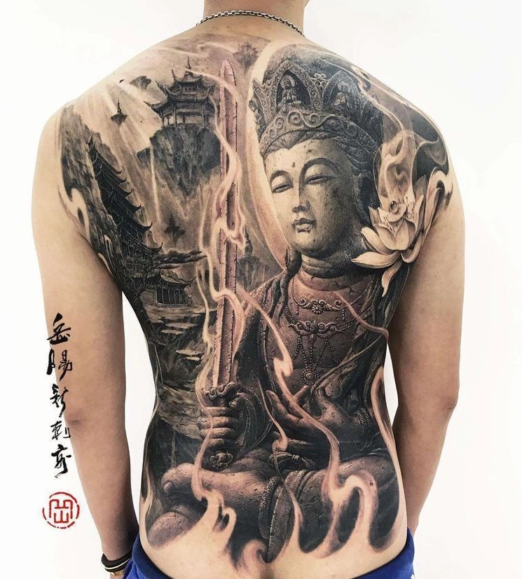 Hình xăm full lưng chi tiết