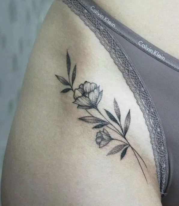 Hình xăm vùng bikini