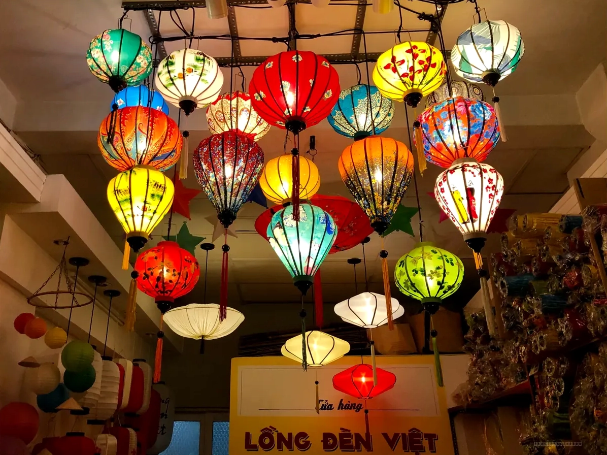 Lồng đèn Hội An trang trí