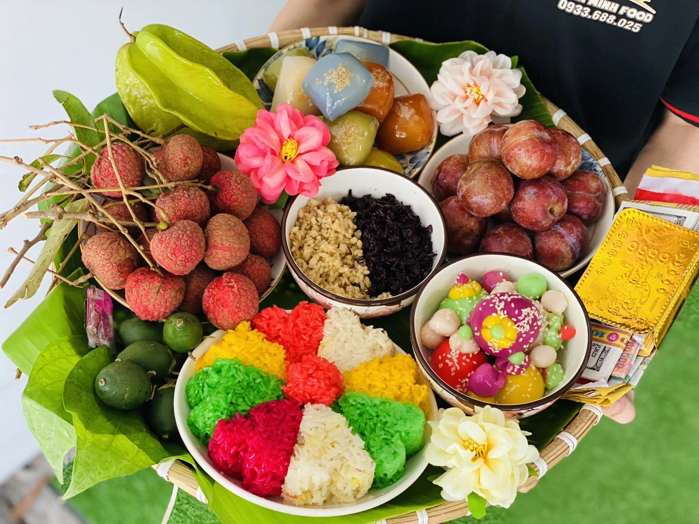 Mâm xôi ngũ sắc
