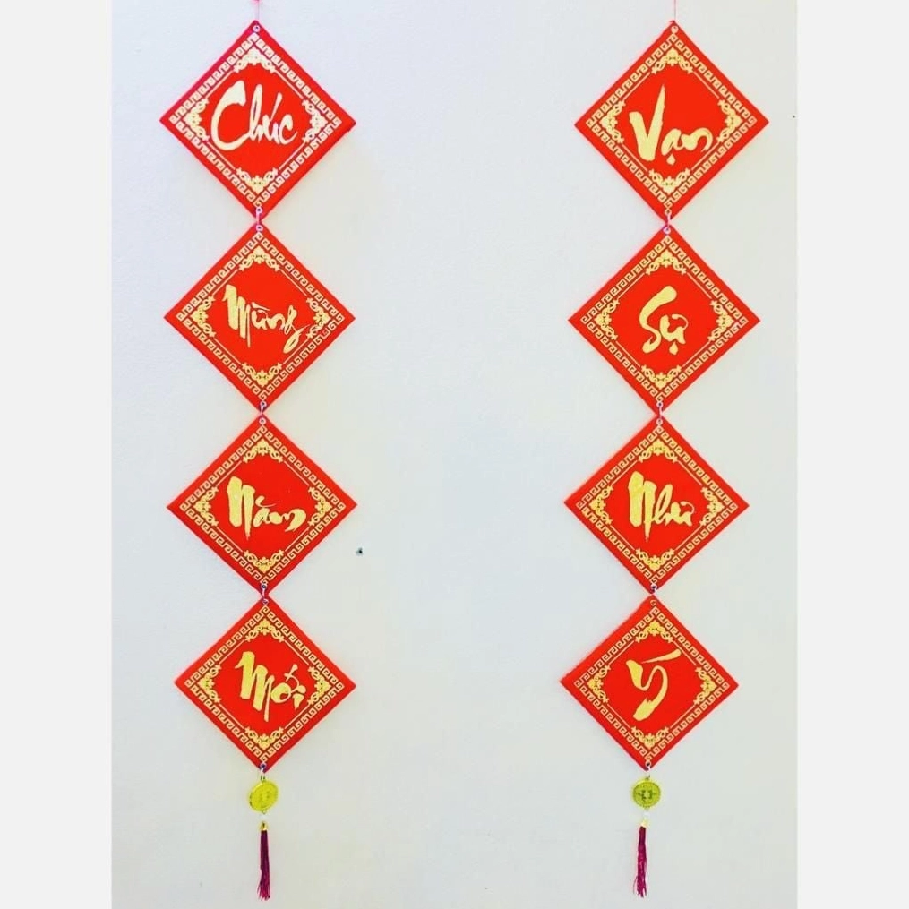 Mẫu câu đối Tết đẹp