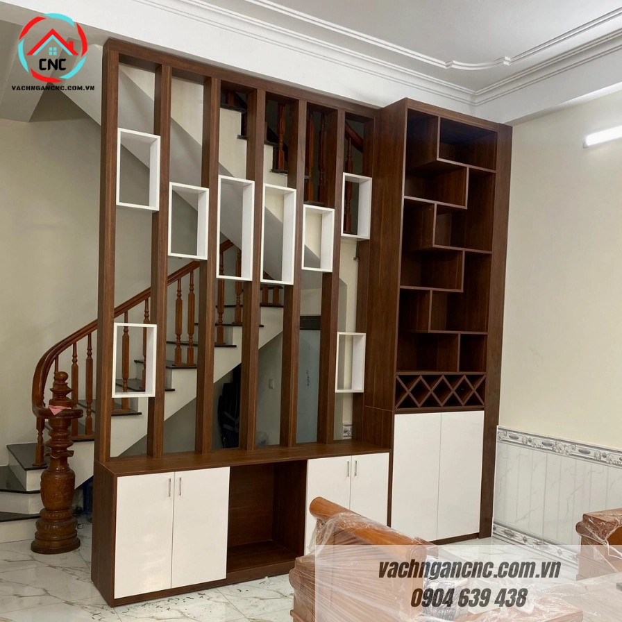 Mẫu trang trí vách cầu thang