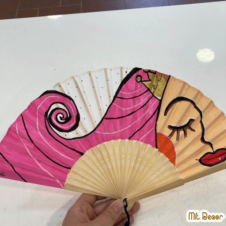 Quạt xếp tùy chỉnh theo yêu cầu