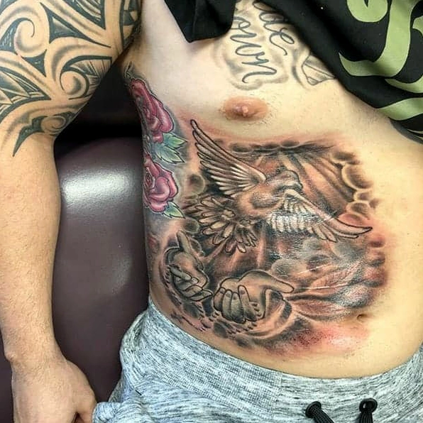 Tattoo nửa bụng nam đẹp