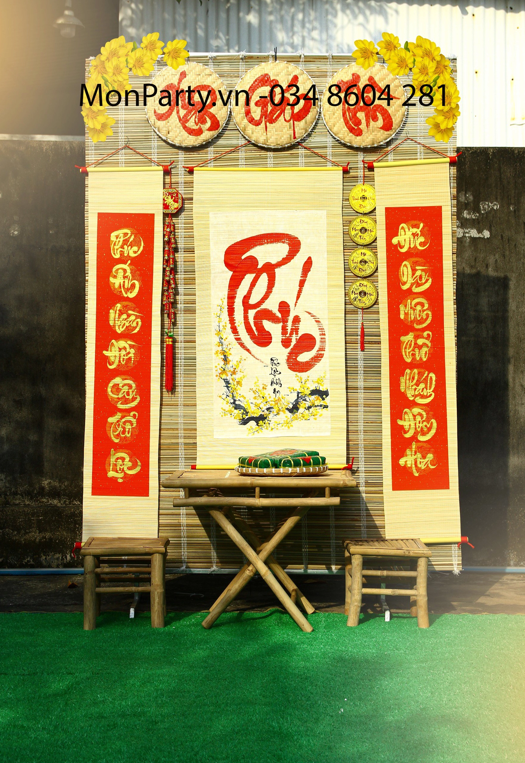 Tiểu cảnh Tết có câu đối