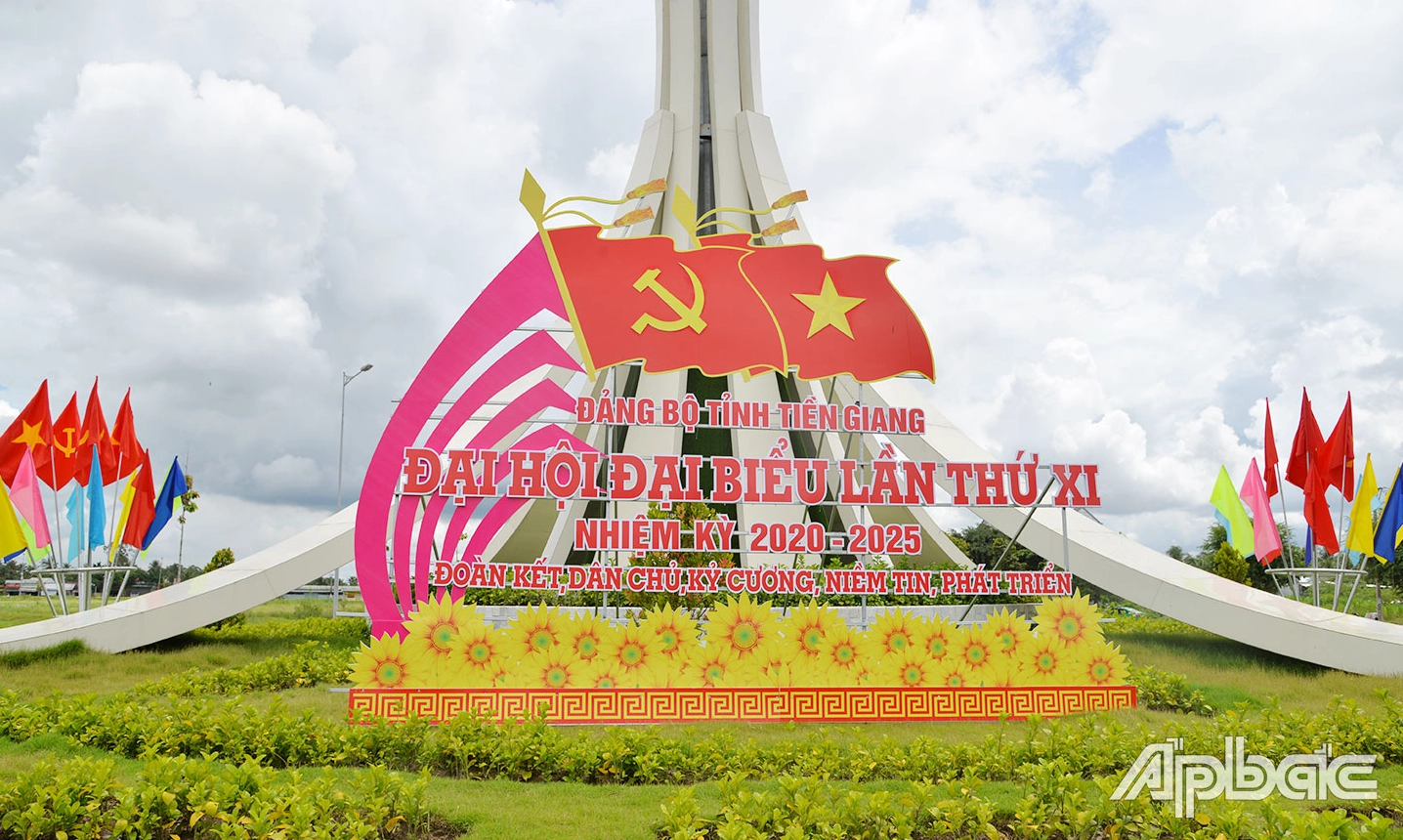 Trang trí đại hội