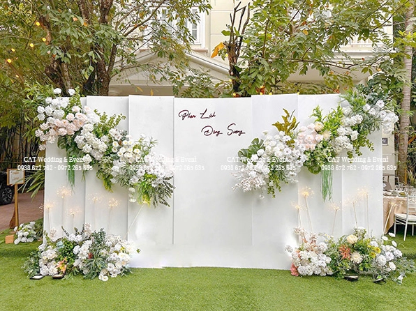 Trang trí backdrop đám cưới Bình Thạnh