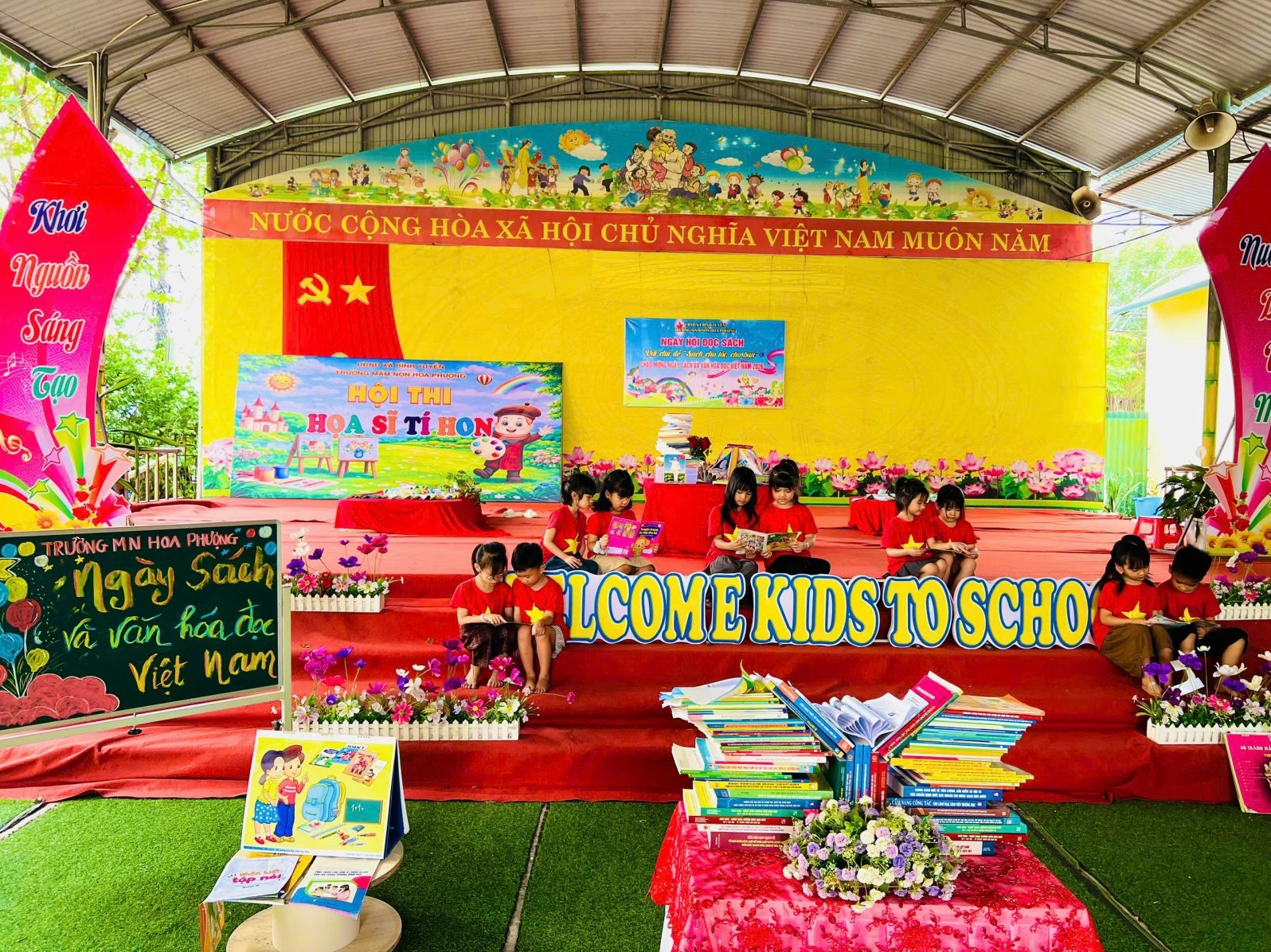 Trang trí bằng đèn