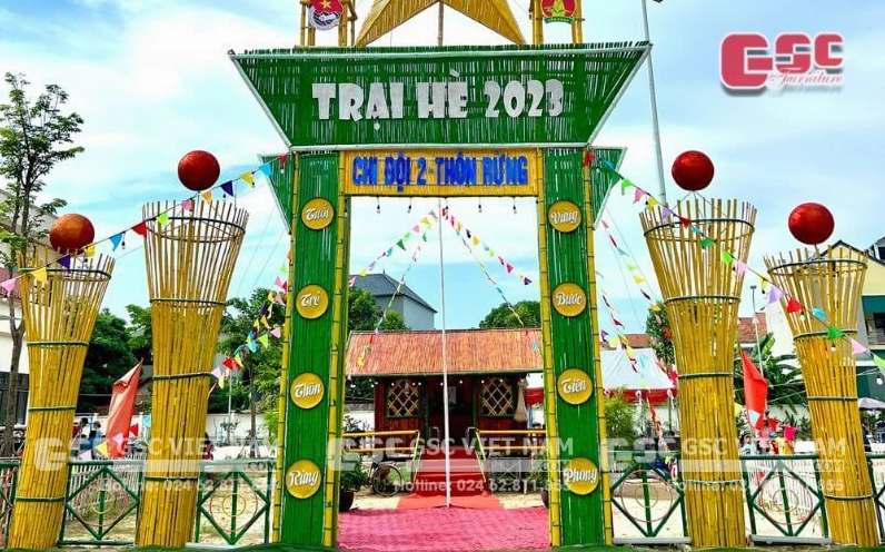 Trang trí cổng trại hè đơn giản