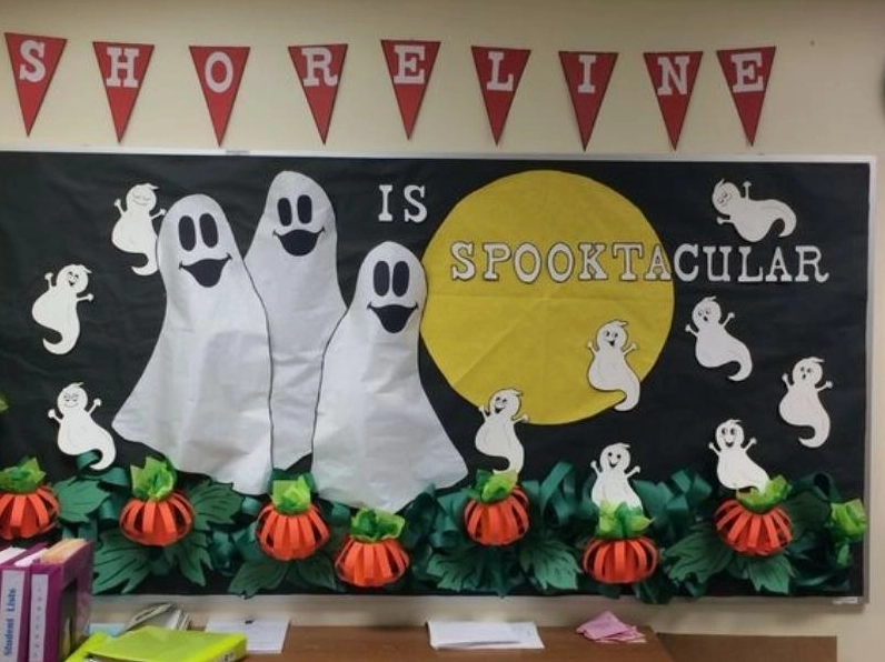 Trang trí Halloween cho lớp học
