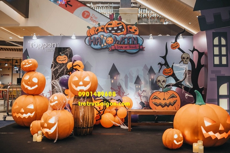 Trang trí Halloween theo chủ đề ma quái