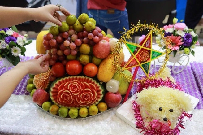 Trang trí mâm ngũ quả ngày Tết truyền thống