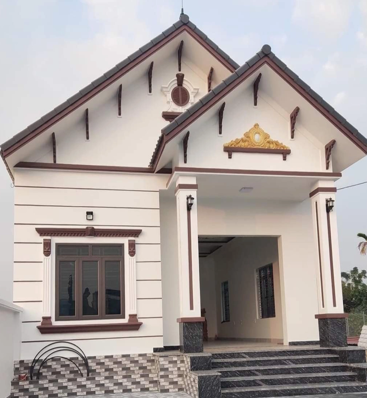 Trang trí mặt tiền nhà đẹp