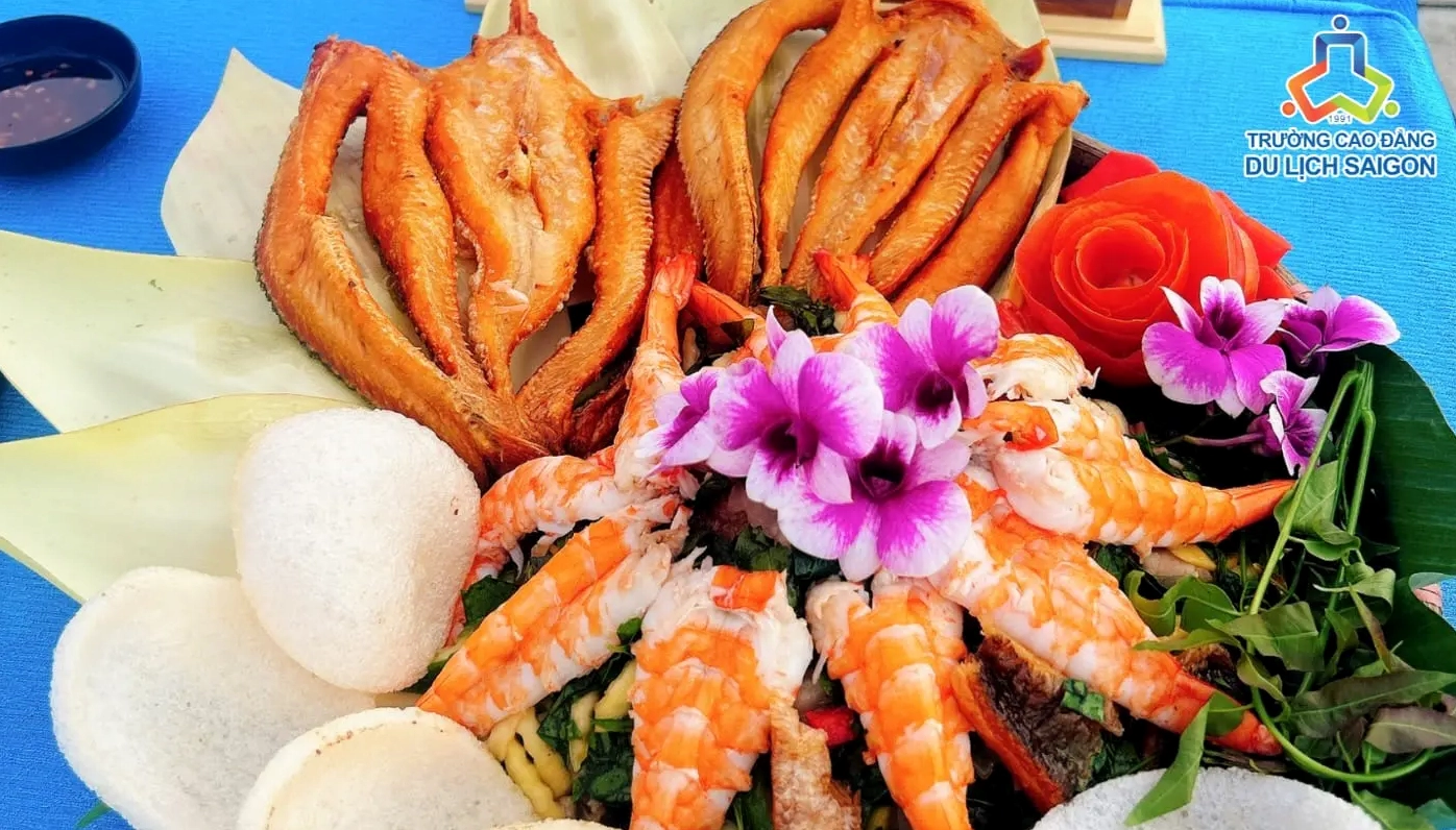 Trang trí món ăn theo chiều dọc