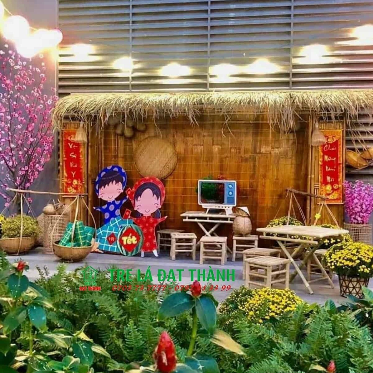 Trang trí nhà lá ngày Tết