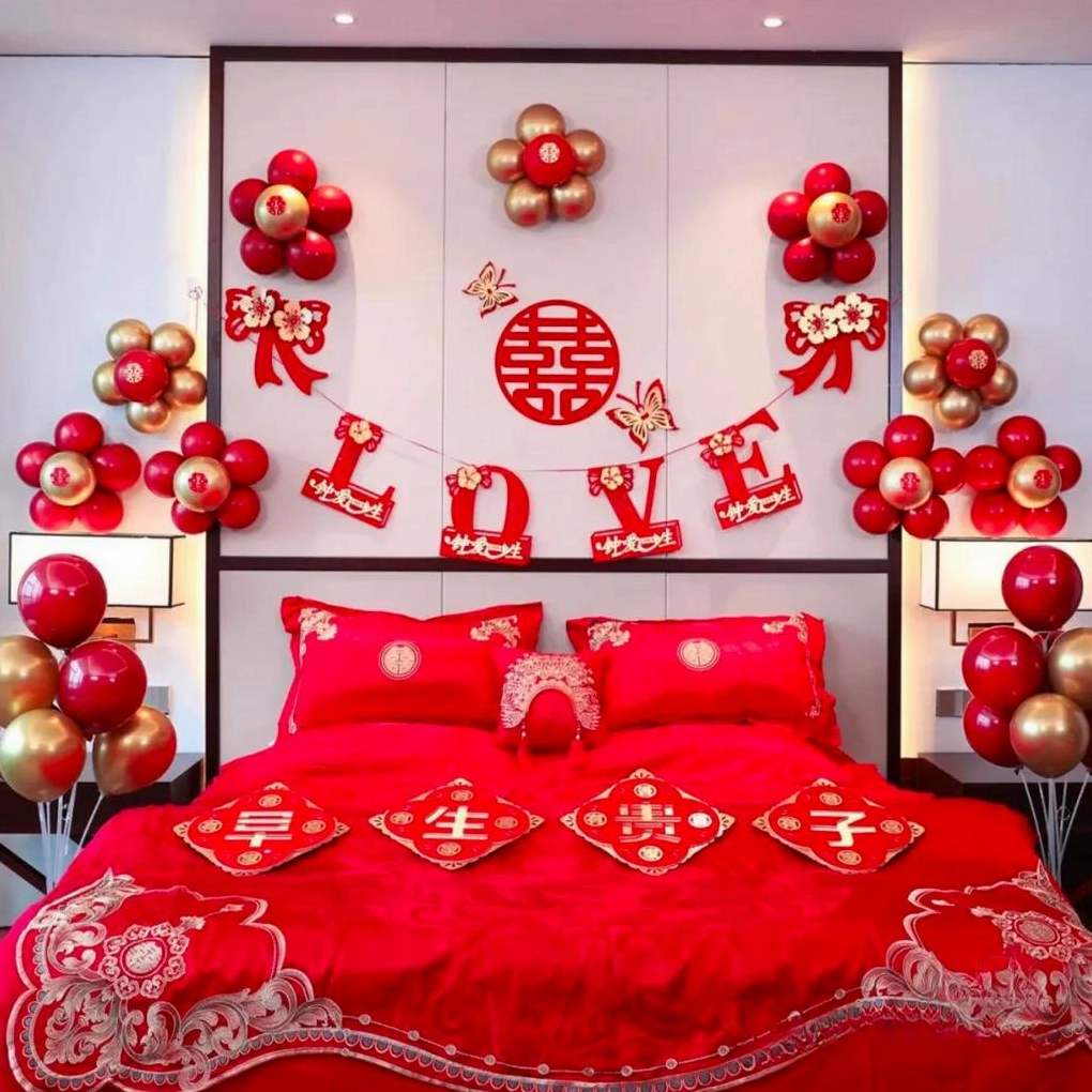 Trang trí phòng cưới bằng bóng bay