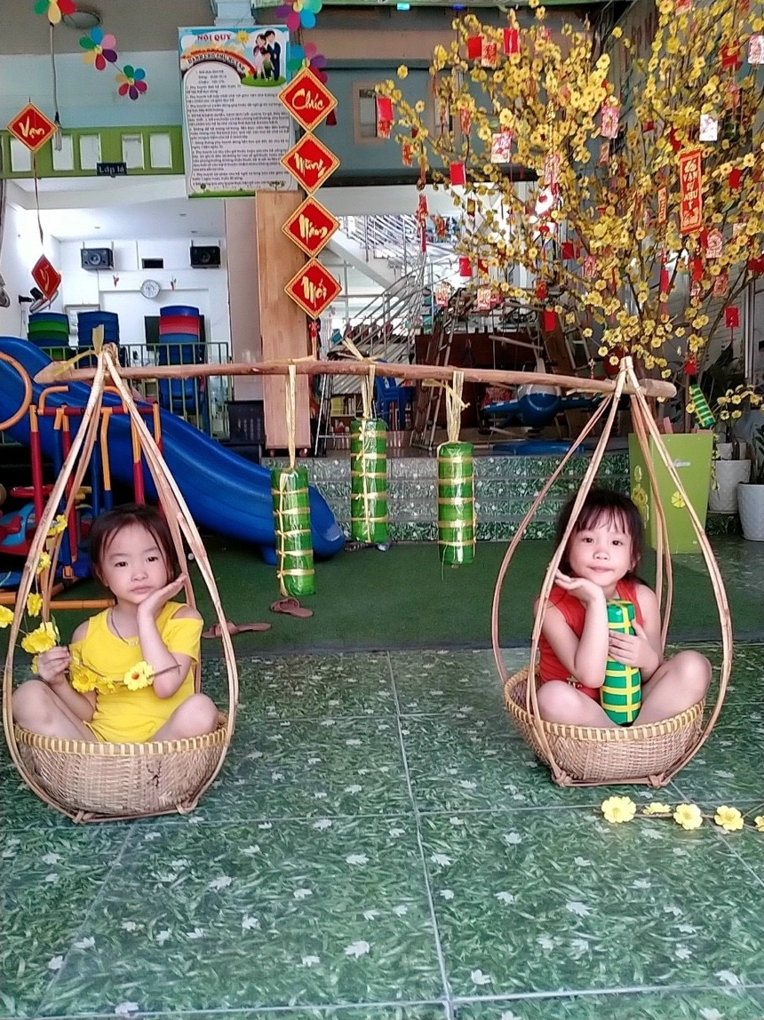 Trang trí Tết gian hàng tre