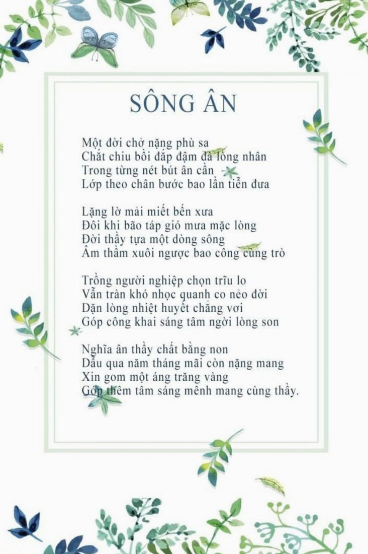 Trang trí thơ trên giấy A4 với họa tiết hoa văn tinh tế