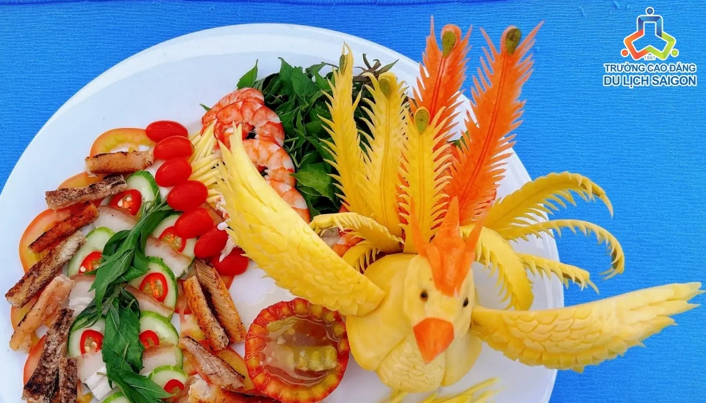 Trình bày món ăn cân đối