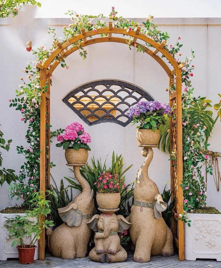 Tường trang trí sân vườn