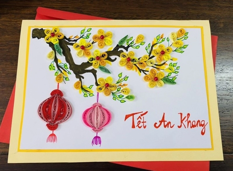 Vẽ trang trí thiệp Tết