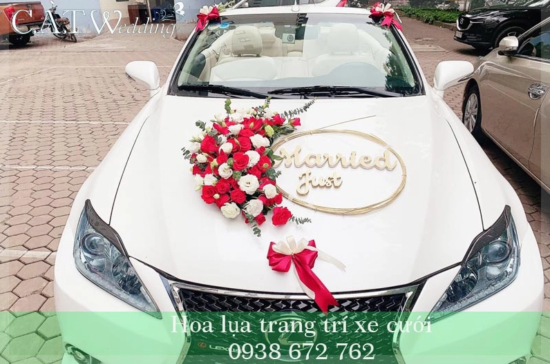 Xe hoa trang trí hoa lụa cao cấp