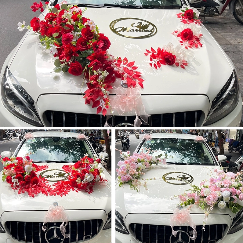 Xe hoa trang trí độc đáo với hoa và nơ