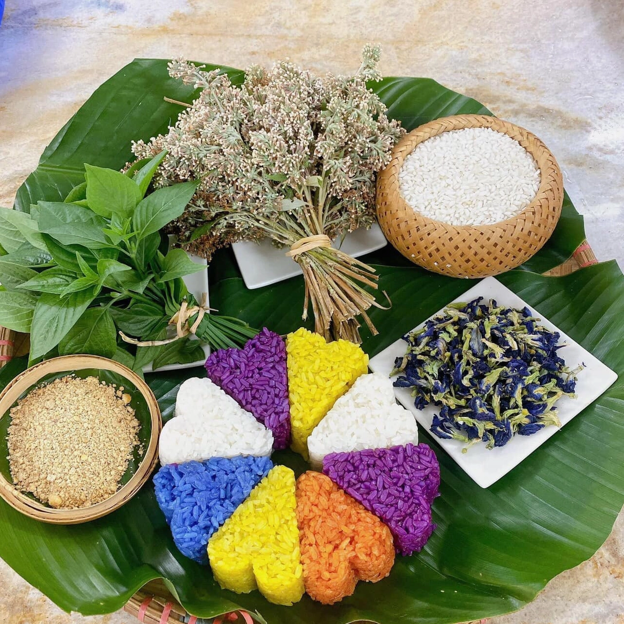 Xôi ngũ sắc cho dịp lễ